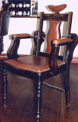 ヴィクトリア朝の理髪椅子